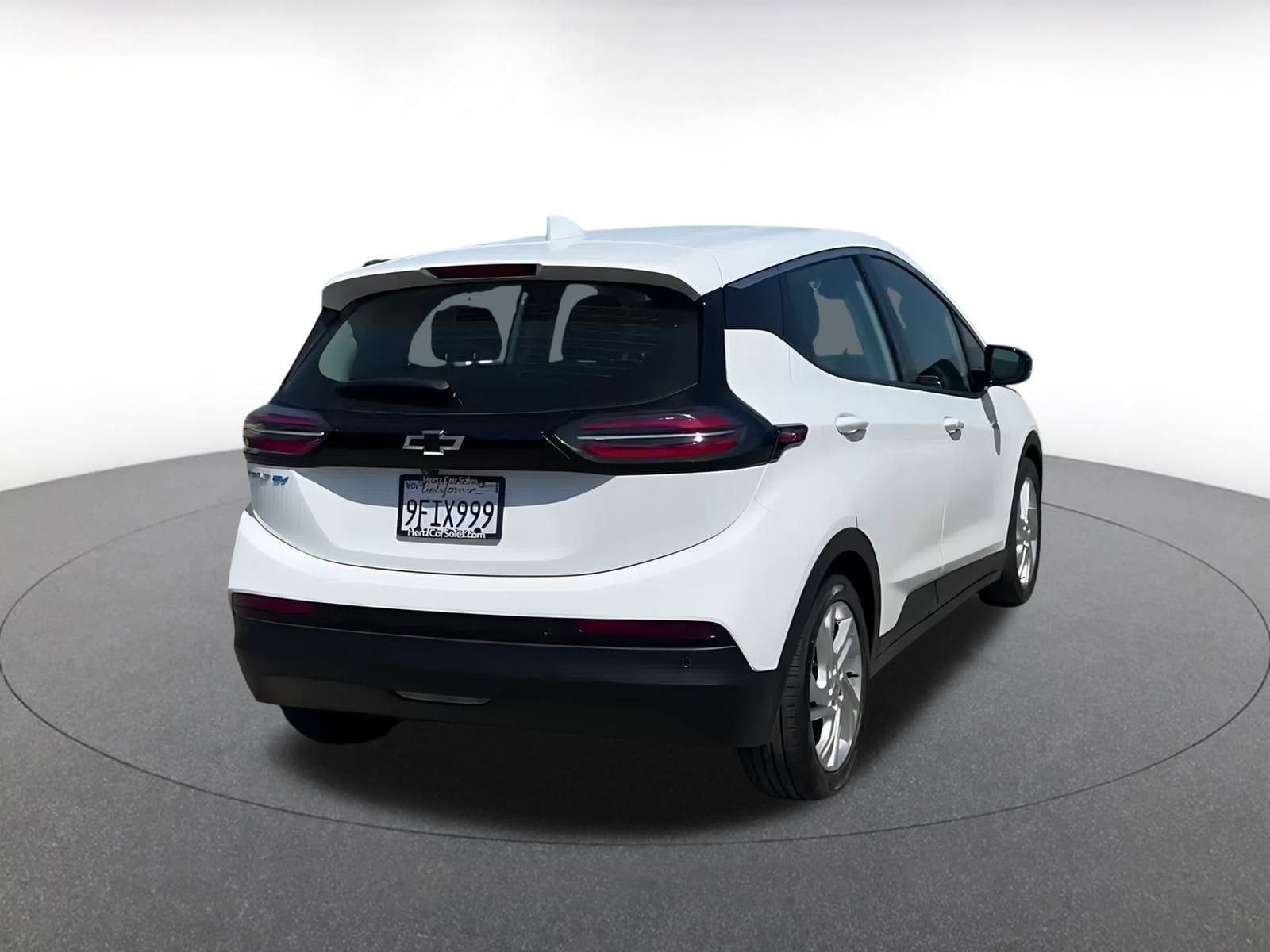Thumbnail: 2023 Chevrolet Bolt EV - 13