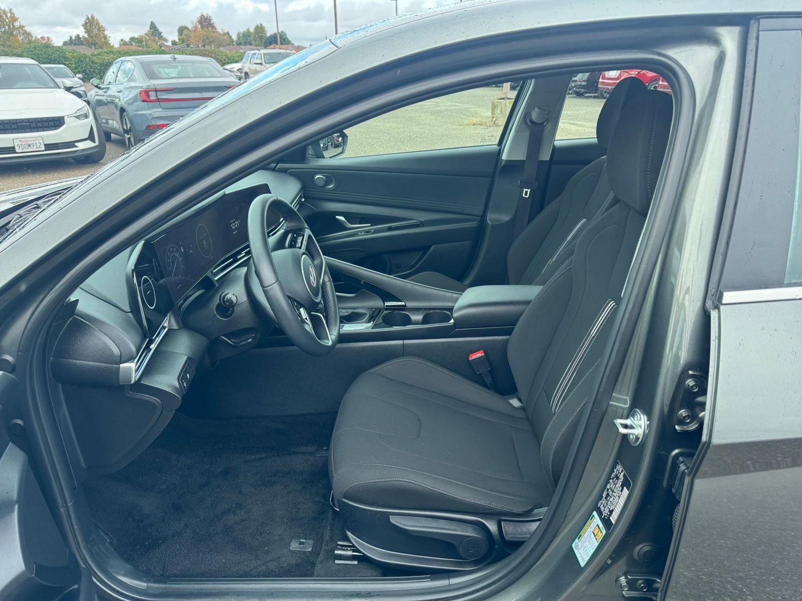 Thumbnail: 2025 Hyundai Elantra - 27