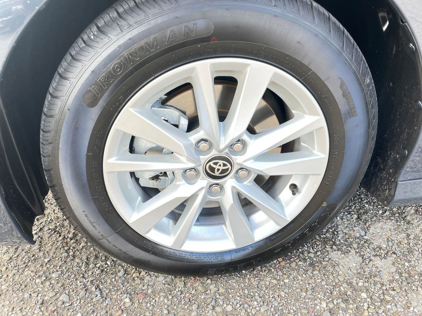 Thumbnail: 2025 Toyota Camry - 29