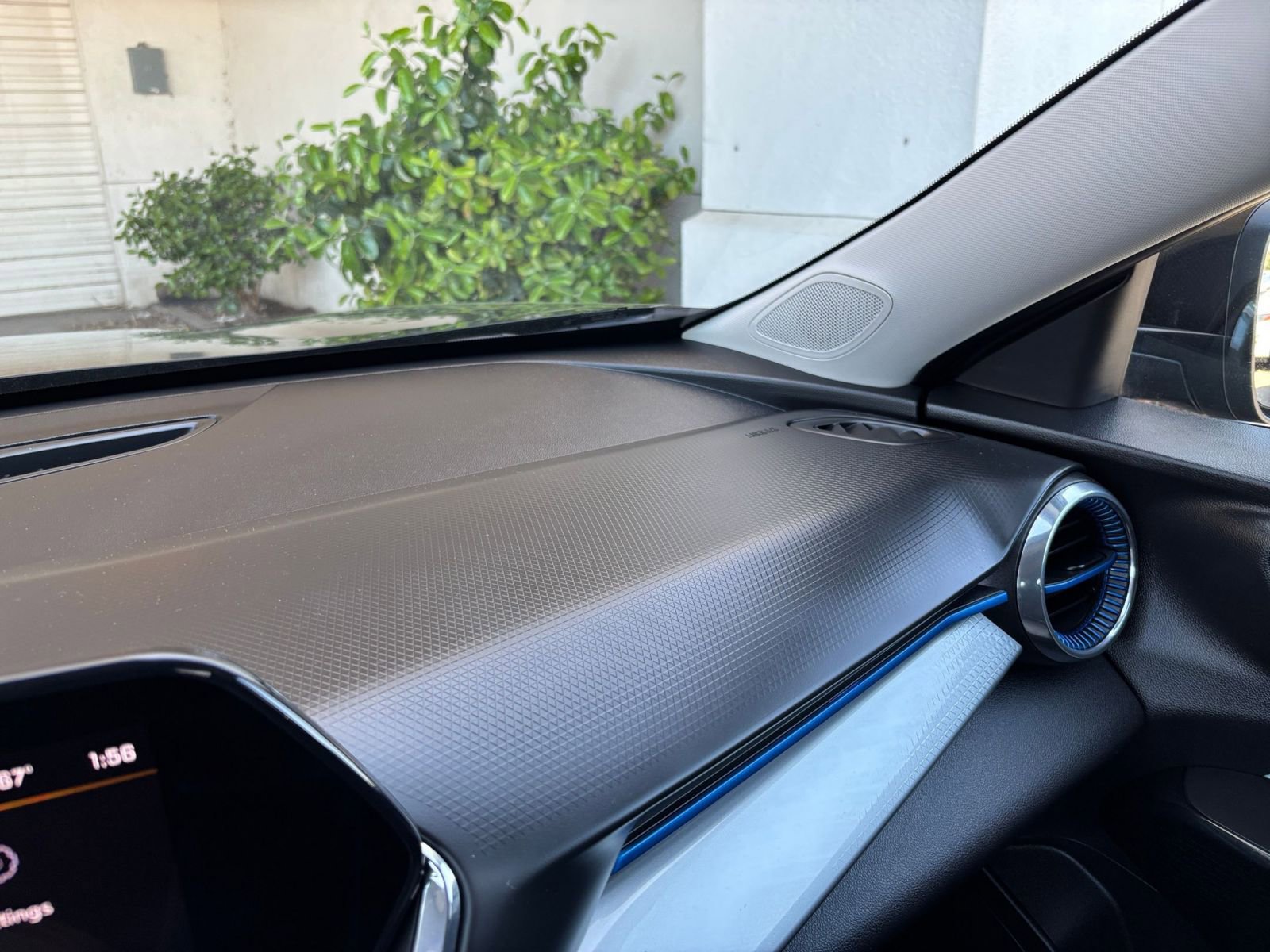 Thumbnail: 2025 Chevrolet Trax - 35