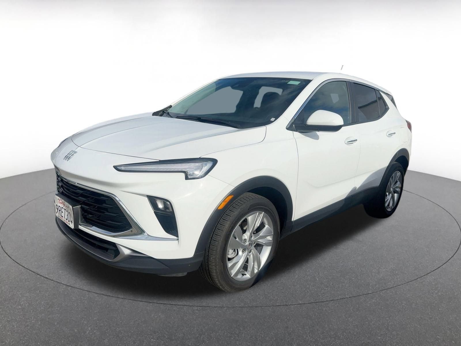 Thumbnail: 2025 Buick Encore GX - 3