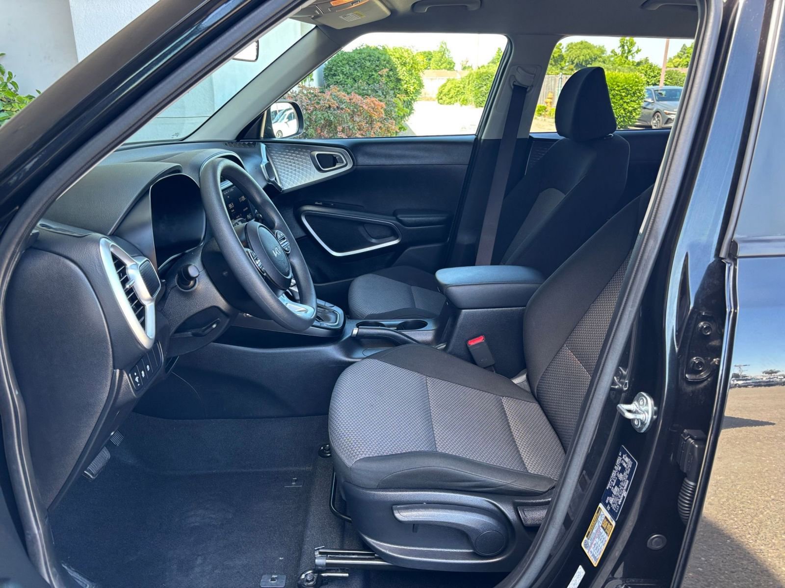 Thumbnail: 2025 Kia Soul - 24