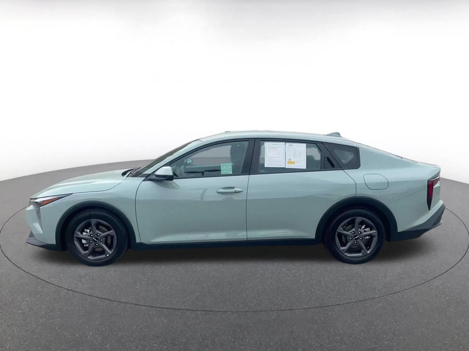 Thumbnail: 2026 Kia K4 - 7