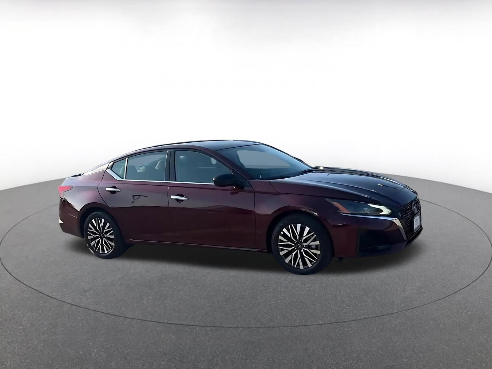 Thumbnail: 2025 Nissan Altima - 2