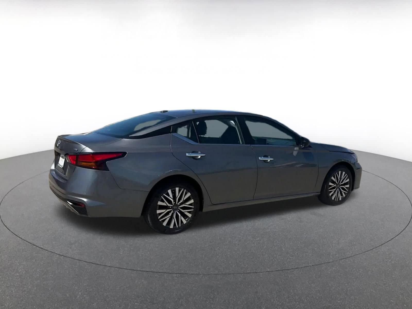 Thumbnail: 2024 Nissan Altima - 15