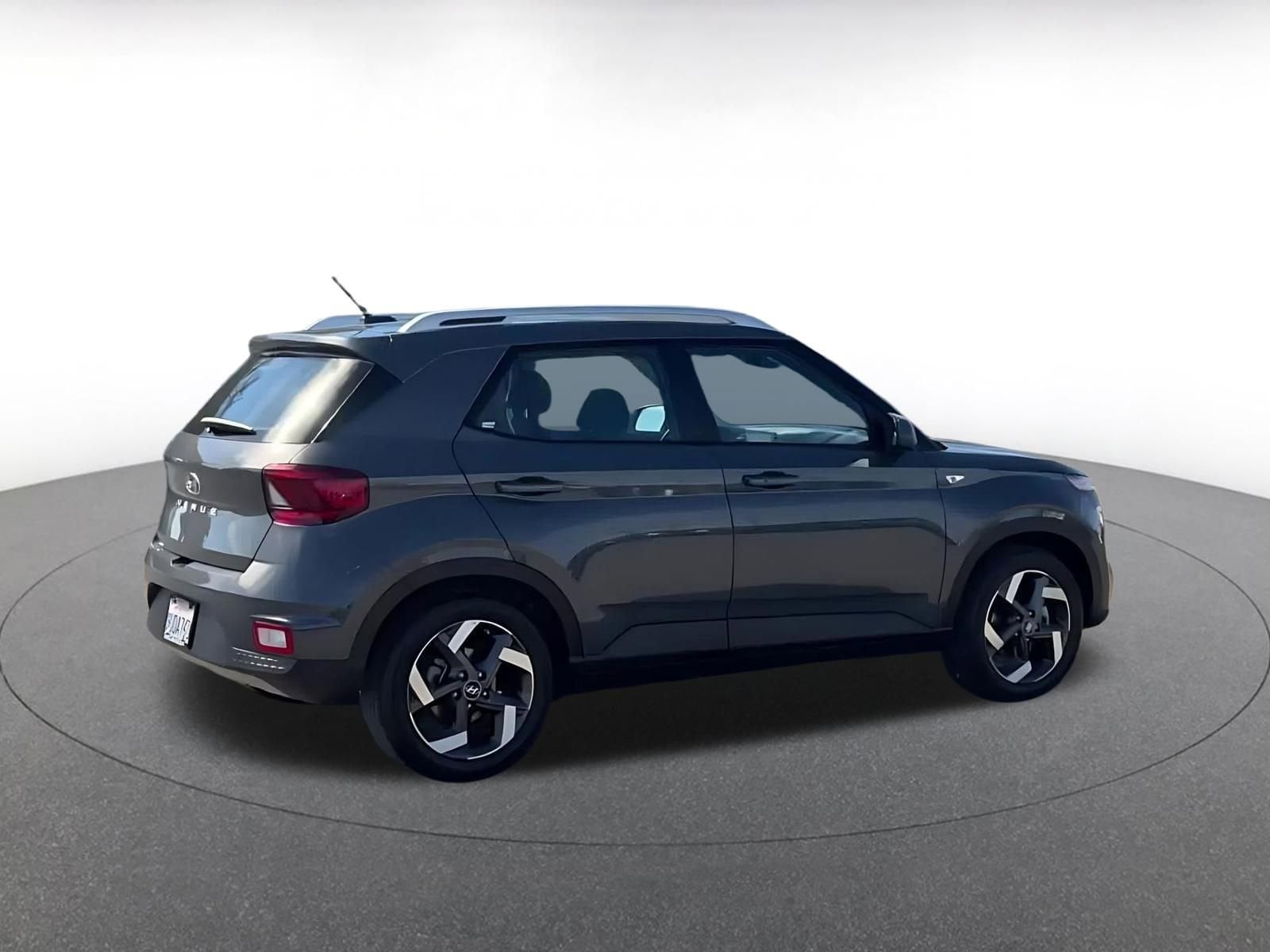 Thumbnail: 2025 Hyundai Venue - 15