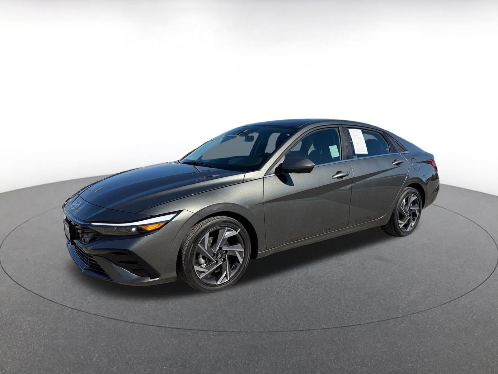 Thumbnail: 2025 Hyundai Elantra - 3