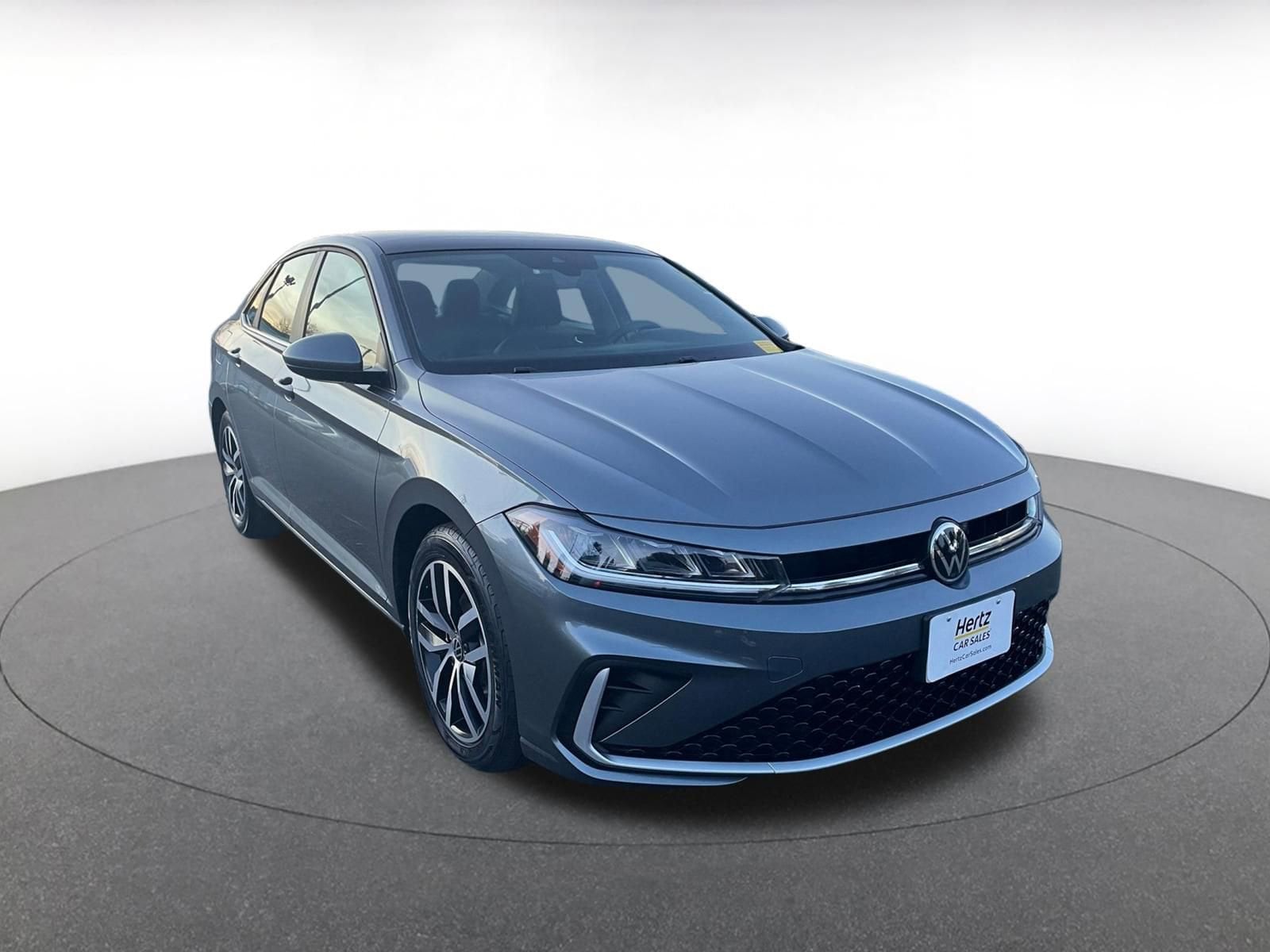 Thumbnail: 2025 Volkswagen Jetta - 1