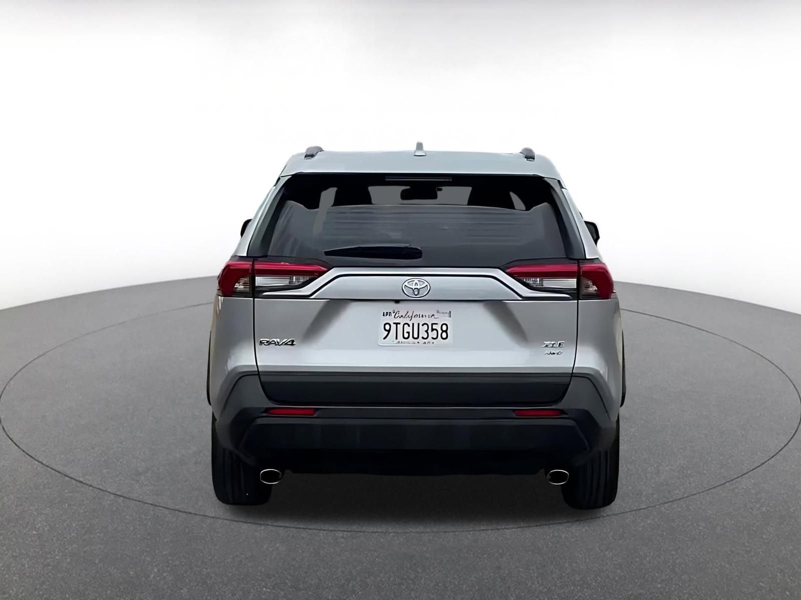 Thumbnail: 2025 Toyota RAV4 - 12