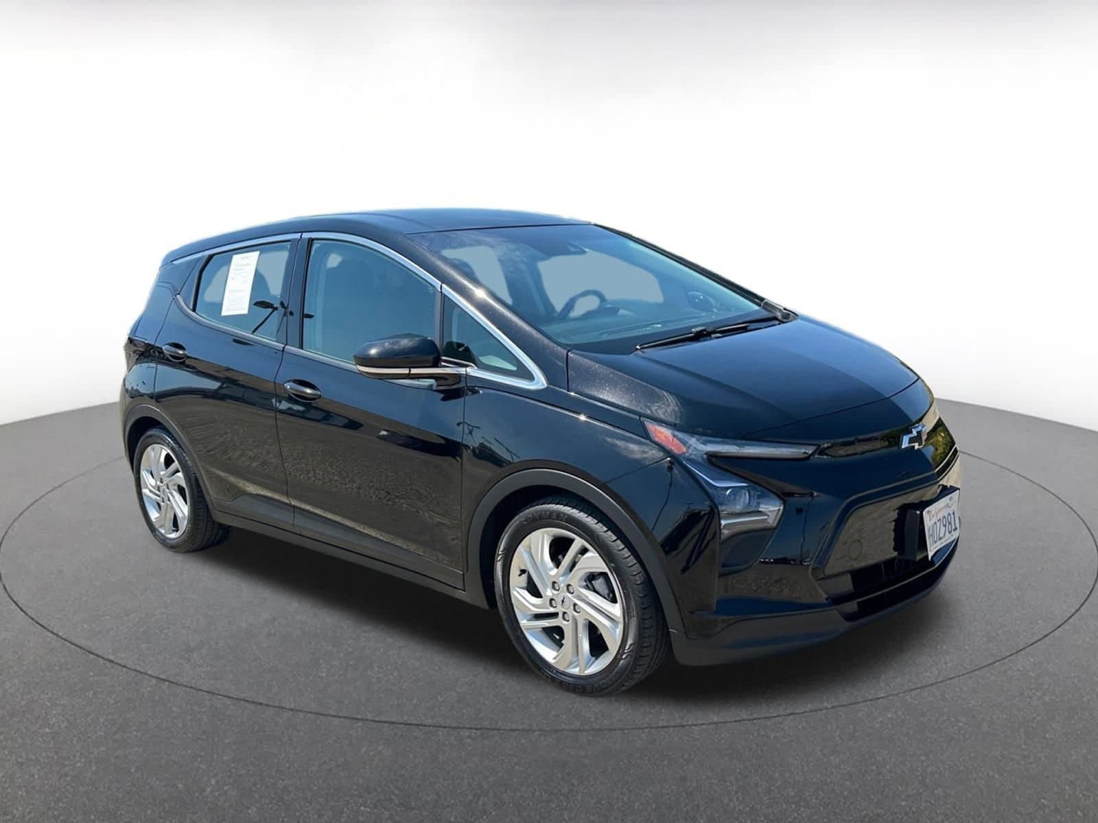 Thumbnail: 2023 Chevrolet Bolt EV - 1