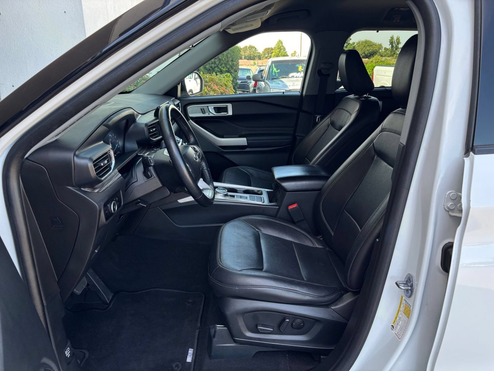Thumbnail: 2023 Ford Explorer - 29