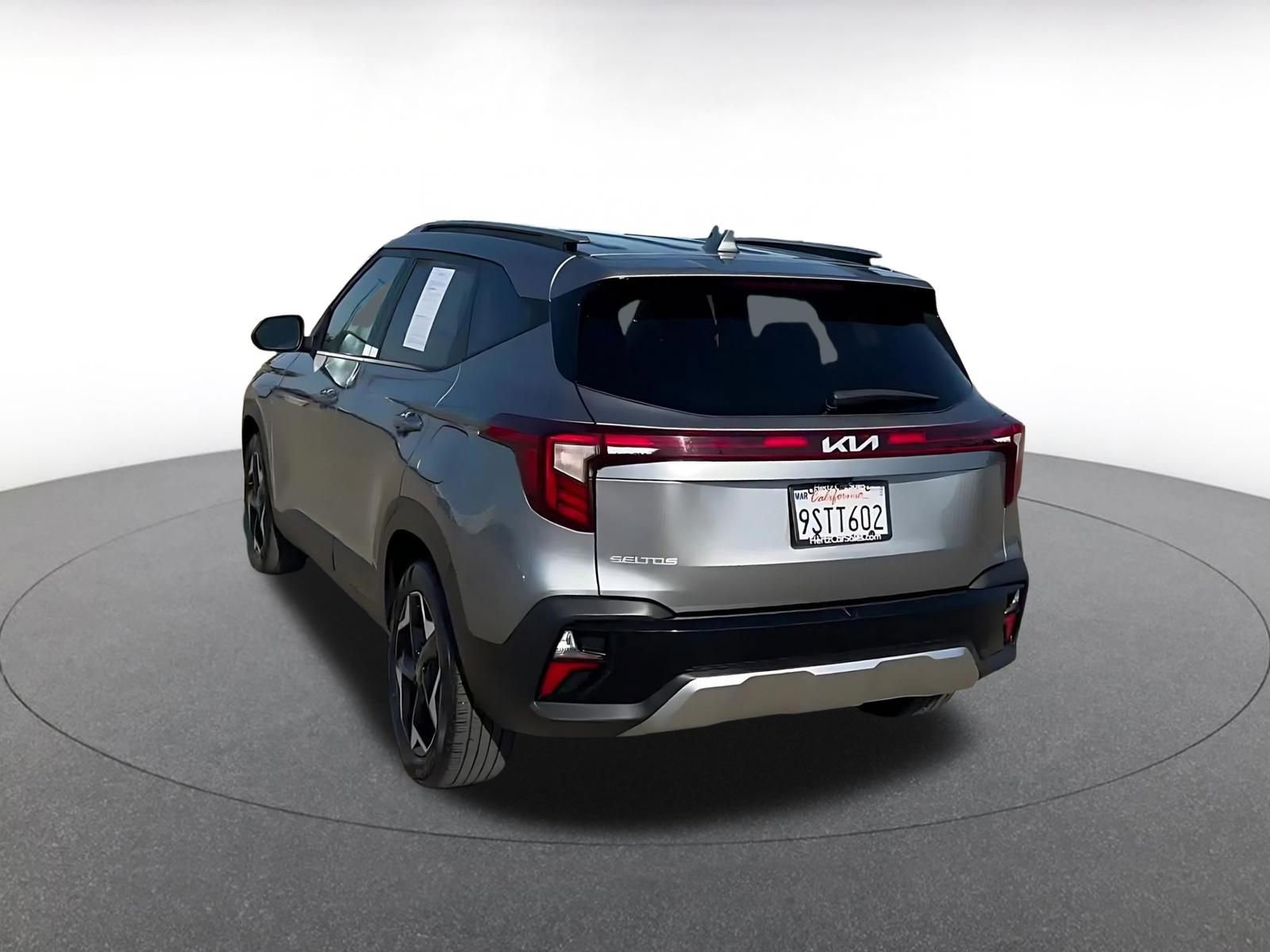 Thumbnail: 2025 Kia Seltos - 11