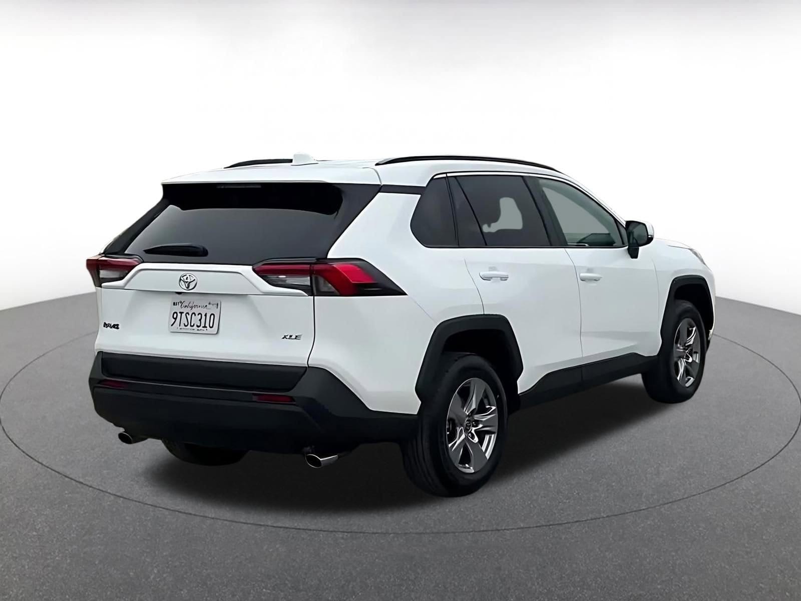 Thumbnail: 2025 Toyota RAV4 - 14