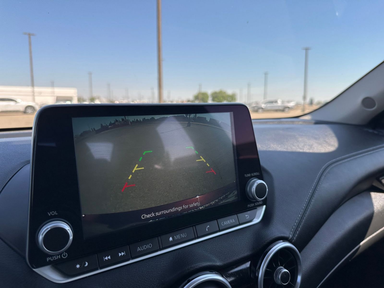 Thumbnail: 2025 Nissan Sentra - 23