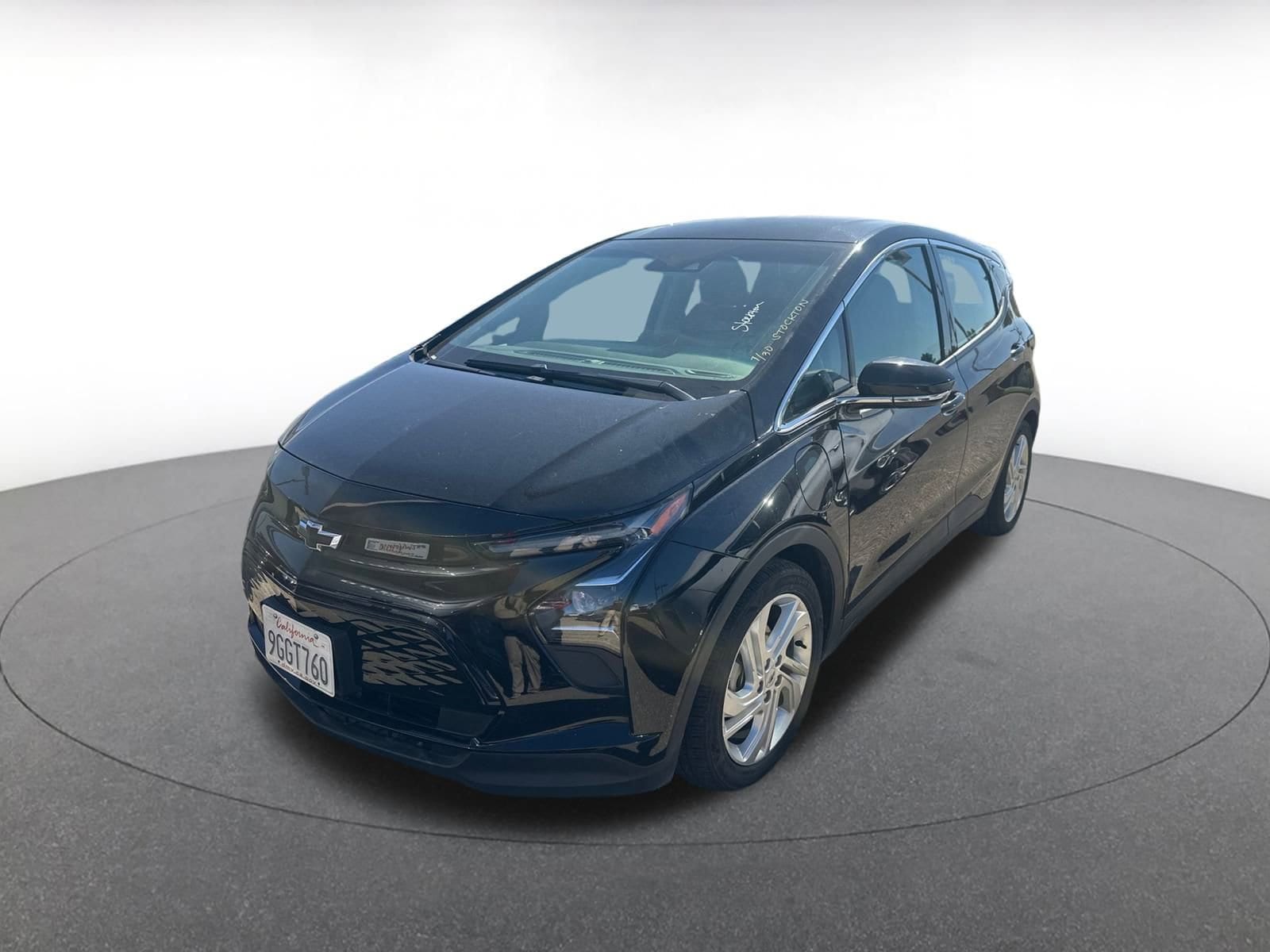 Thumbnail: 2023 Chevrolet Bolt EV - 2