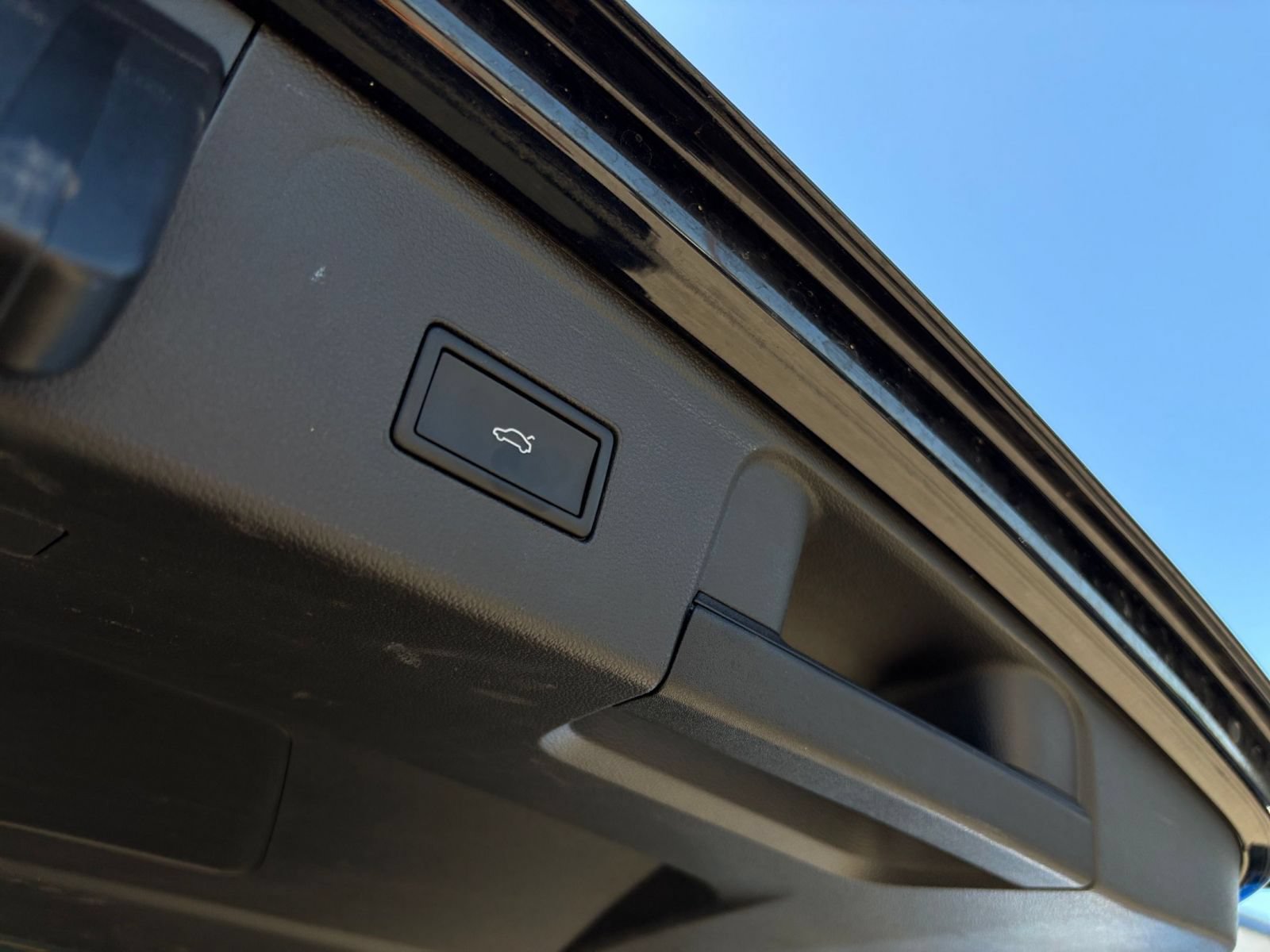 Thumbnail: 2026 Volkswagen Atlas - 19