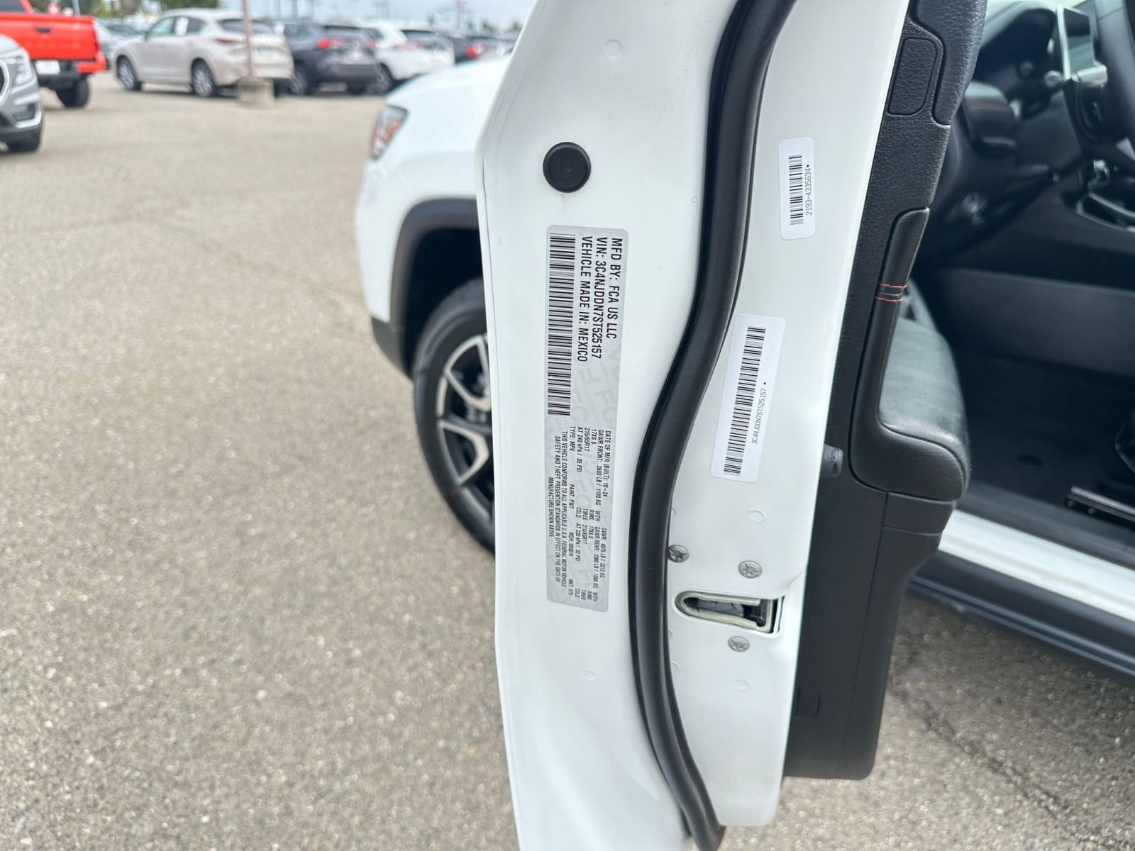 Thumbnail: 2025 Jeep Compass - 29