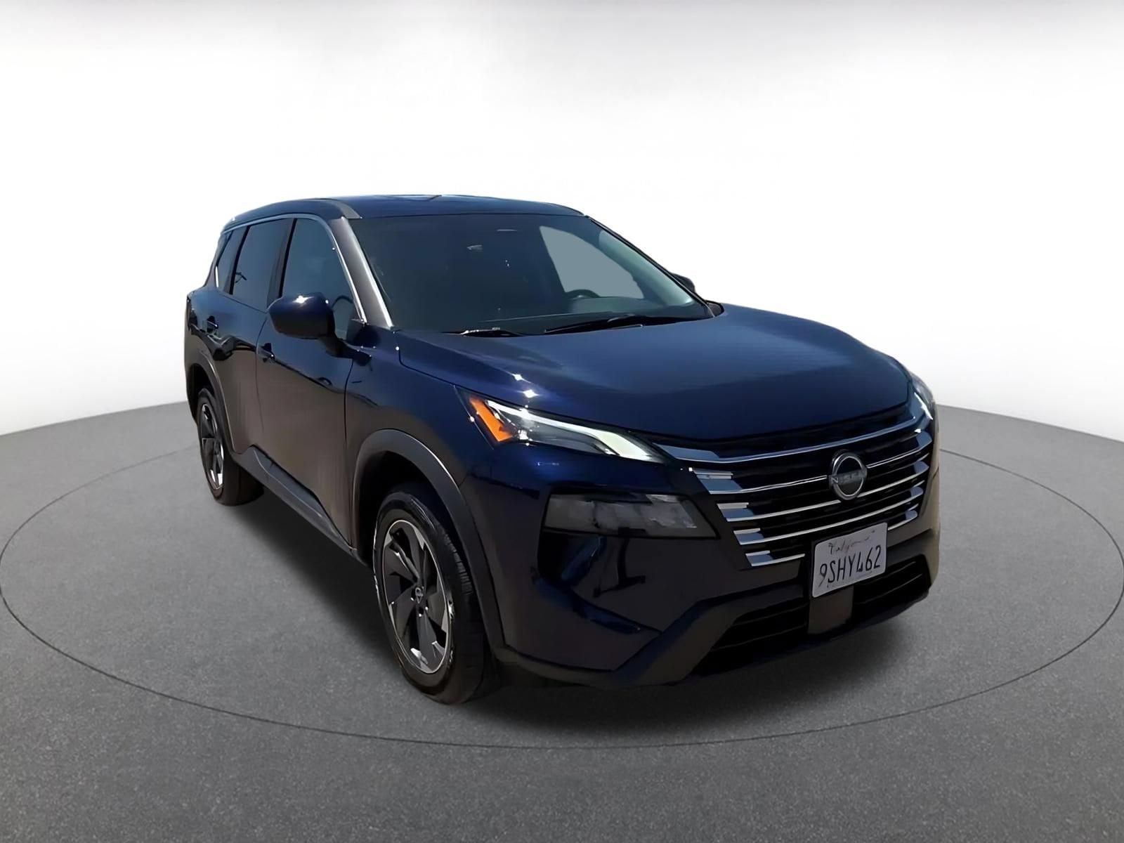 Thumbnail: 2025 Nissan Rogue - 3