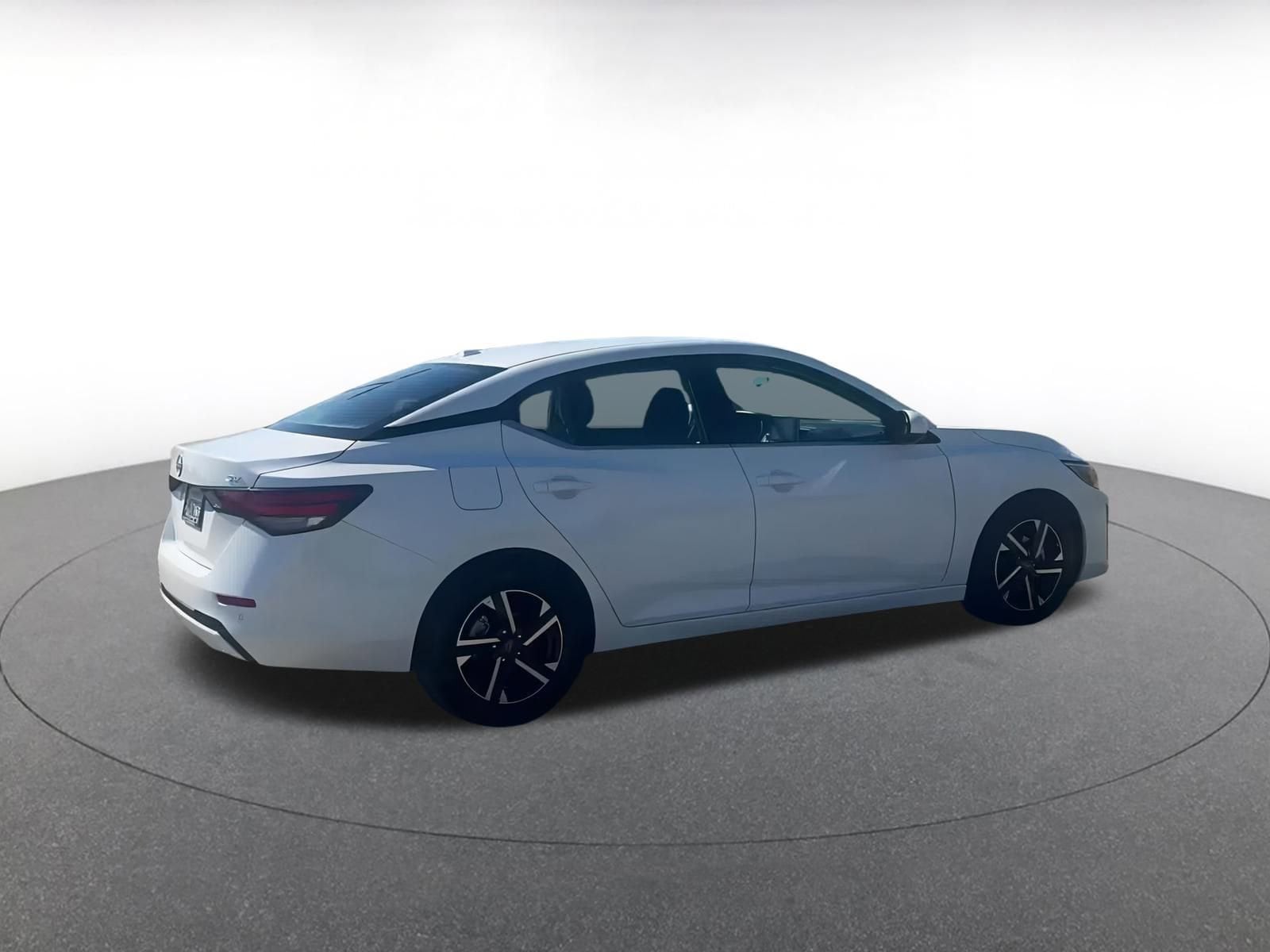 Thumbnail: 2024 Nissan Sentra - 15
