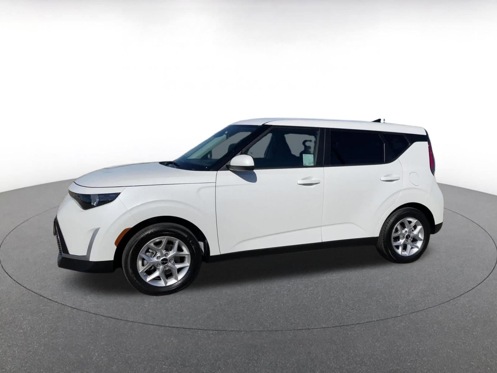 Thumbnail: 2025 Kia Soul - 8