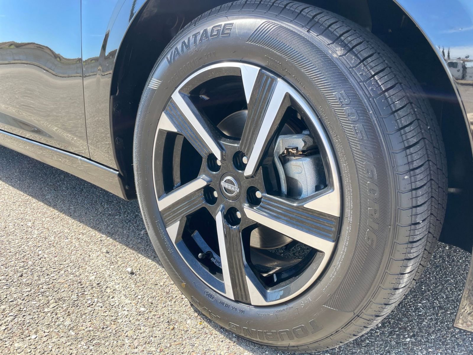 Thumbnail: 2025 Nissan Sentra - 29