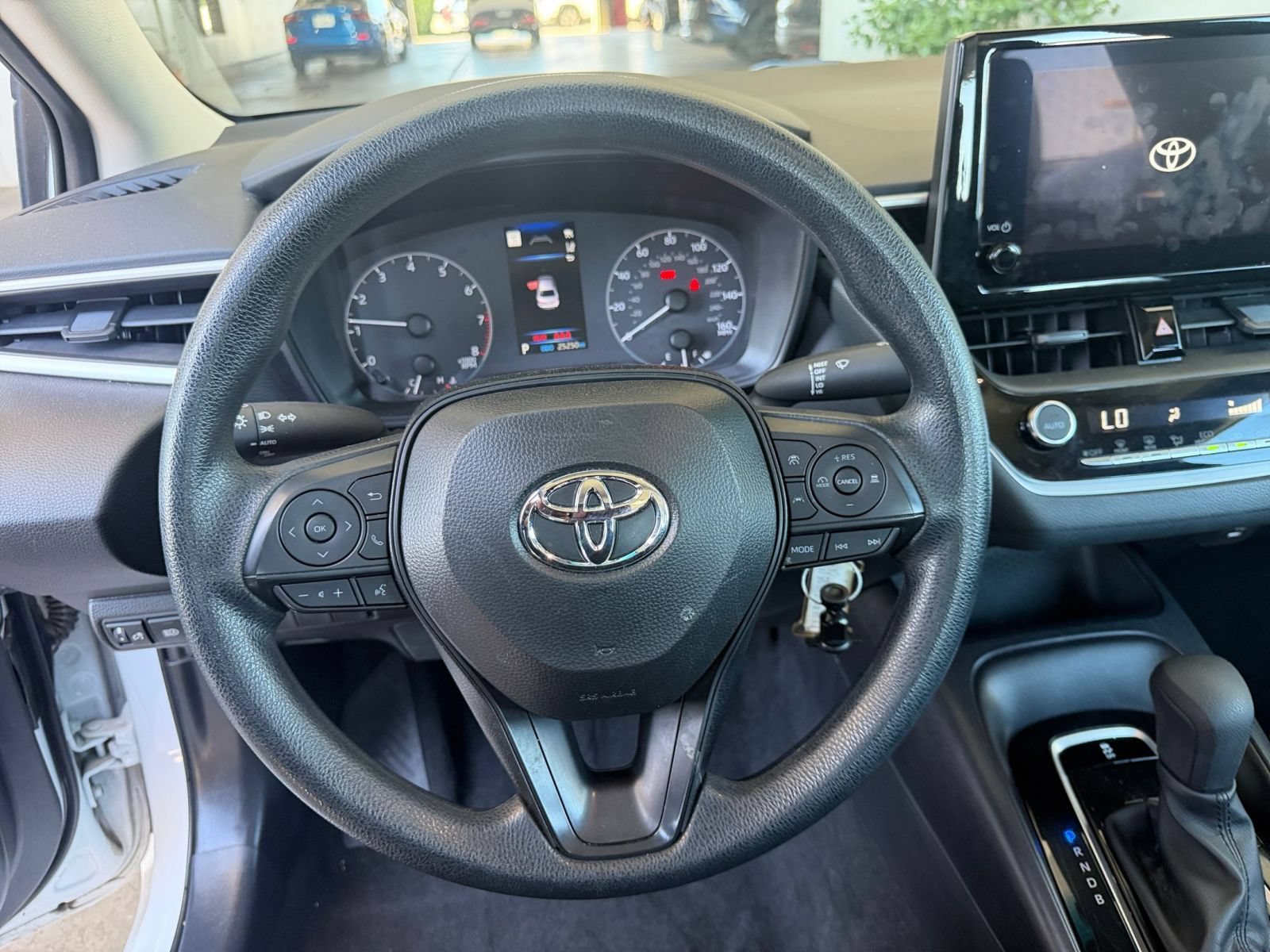 Thumbnail: 2025 Toyota Corolla - 27