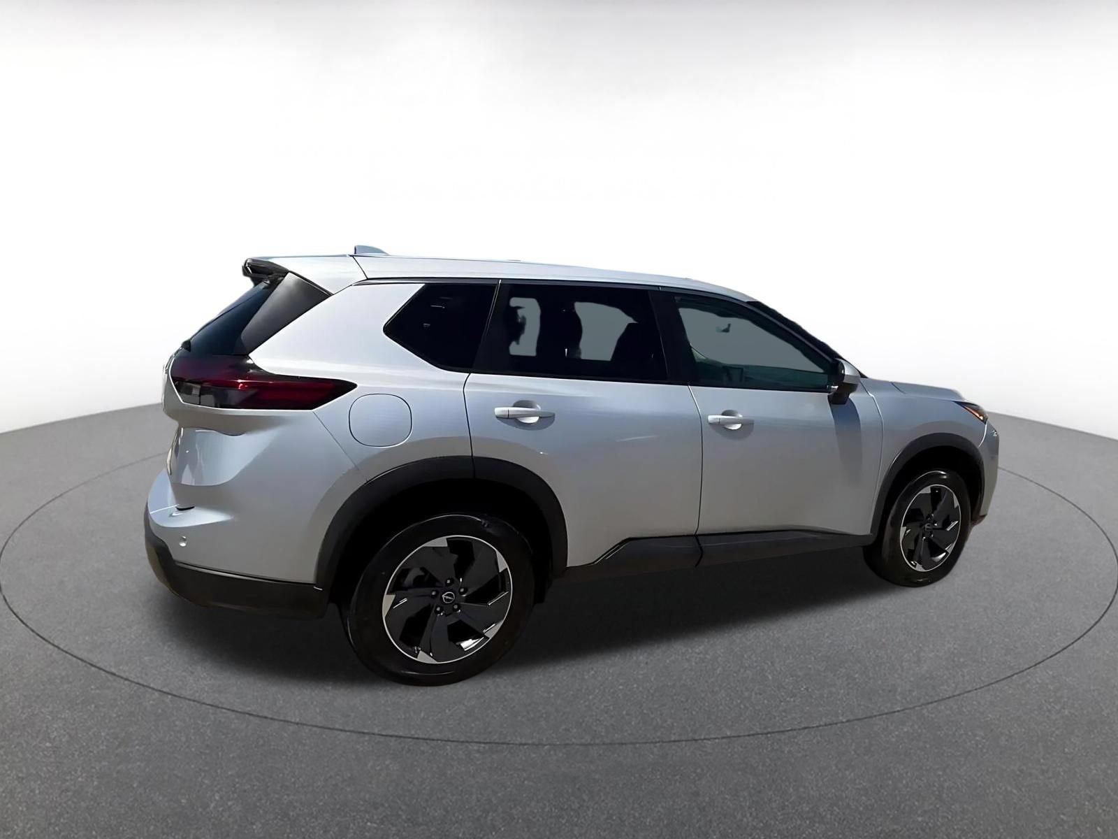 Thumbnail: 2025 Nissan Rogue - 14