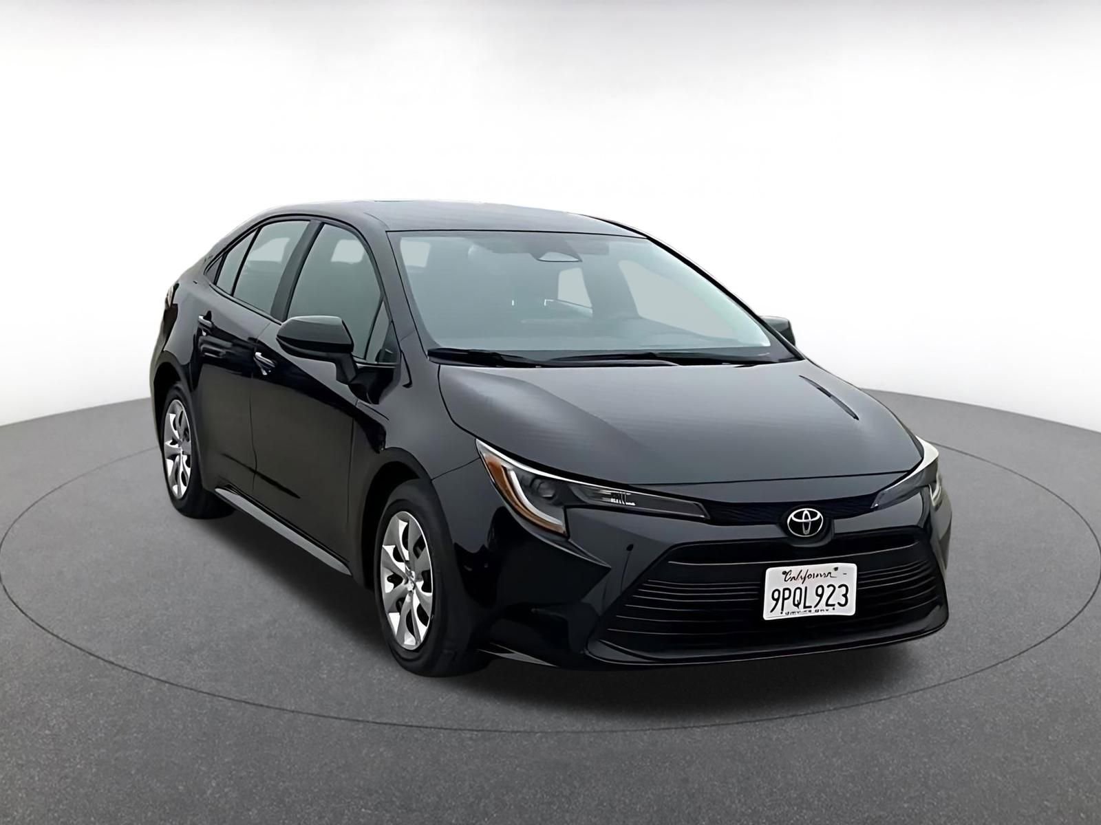 Thumbnail: 2025 Toyota Corolla - 3