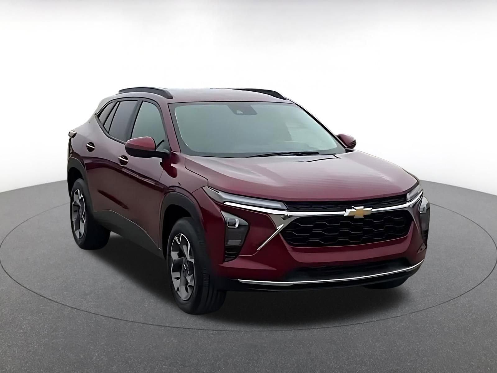 Thumbnail: 2025 Chevrolet Trax - 3