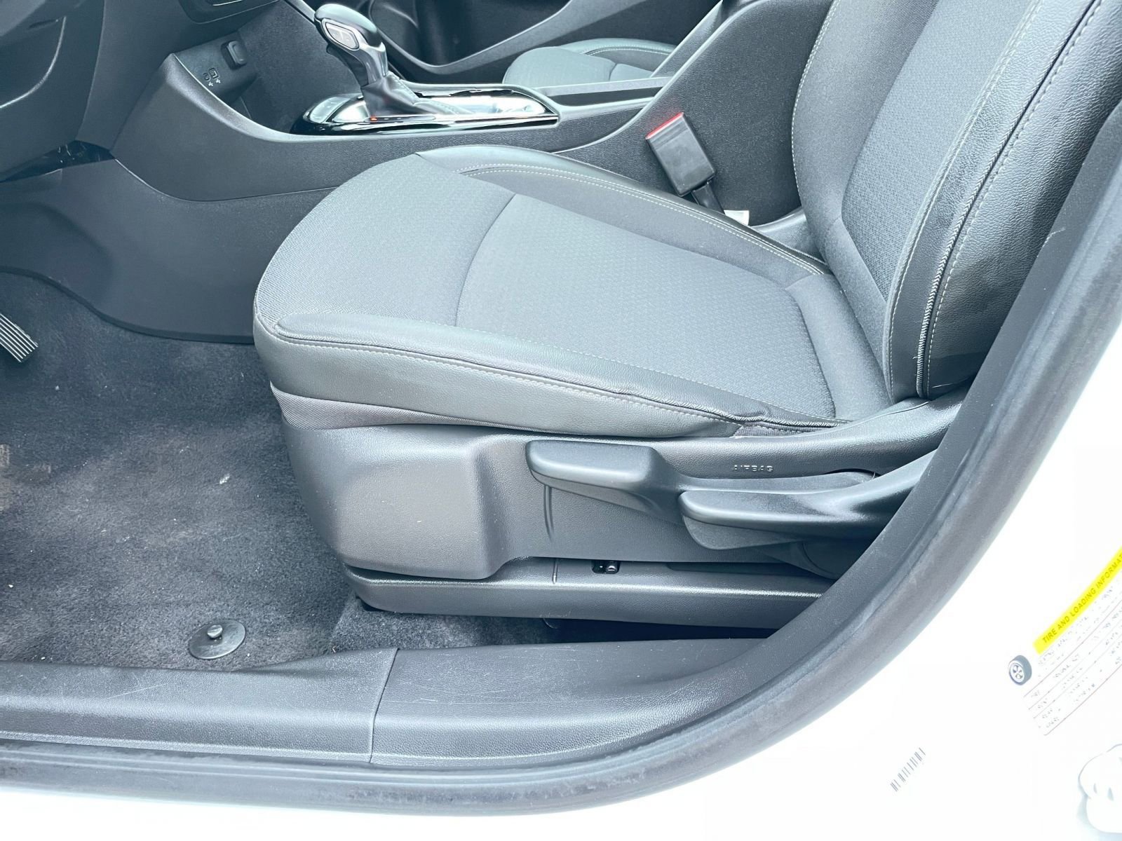 Thumbnail: 2025 Buick Encore GX - 23