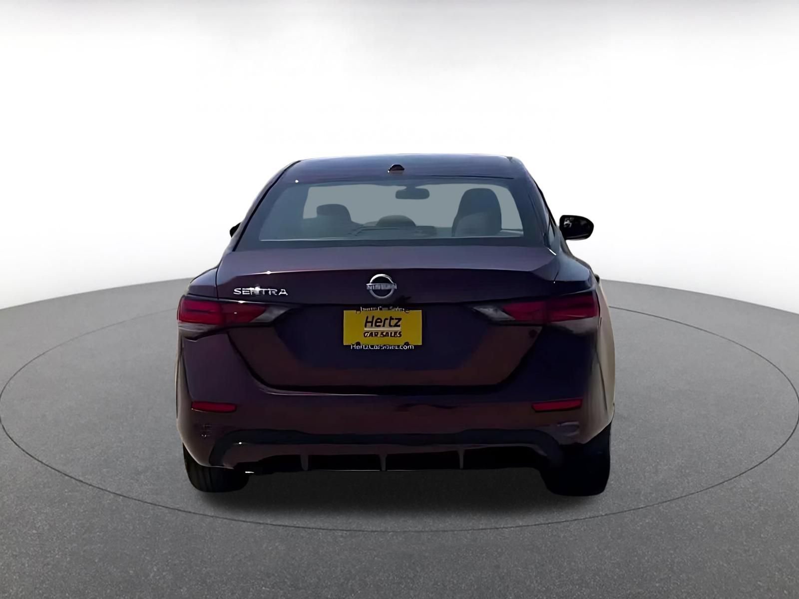Thumbnail: 2025 Nissan Sentra - 10