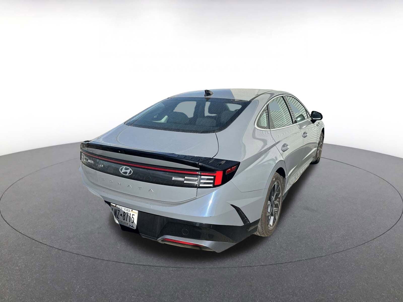 Thumbnail: 2025 Hyundai Sonata - 4