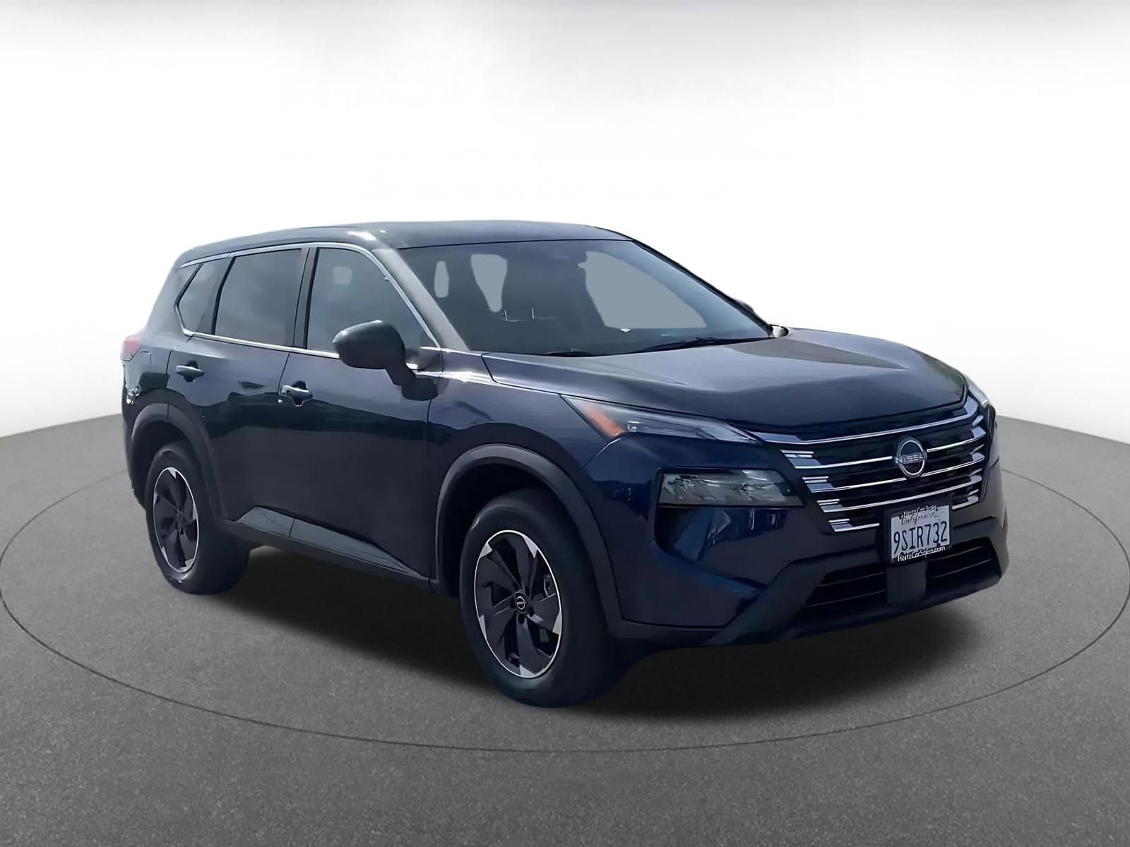 Thumbnail: 2025 Nissan Rogue - 2