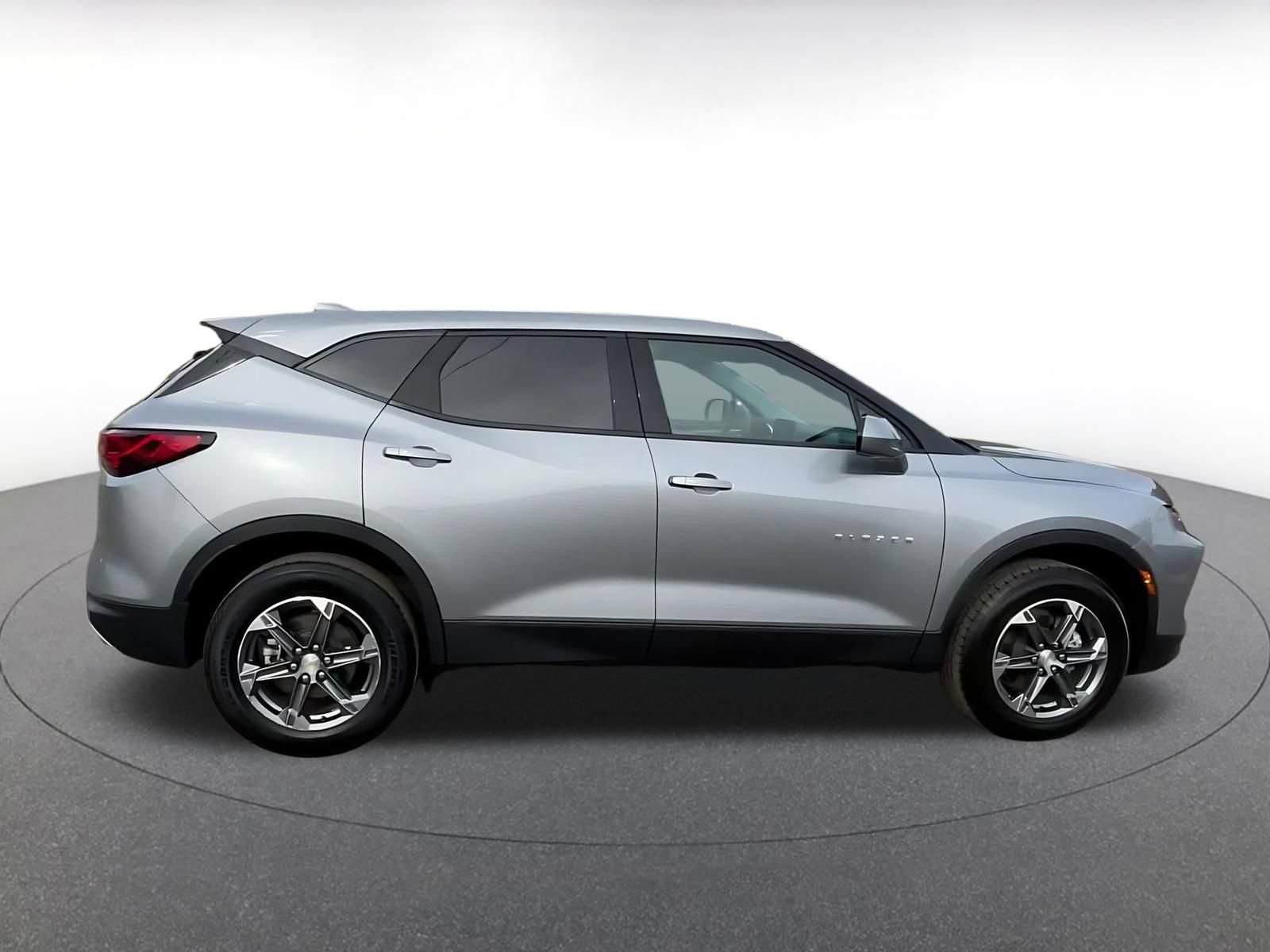 Thumbnail: 2025 Chevrolet Blazer - 13