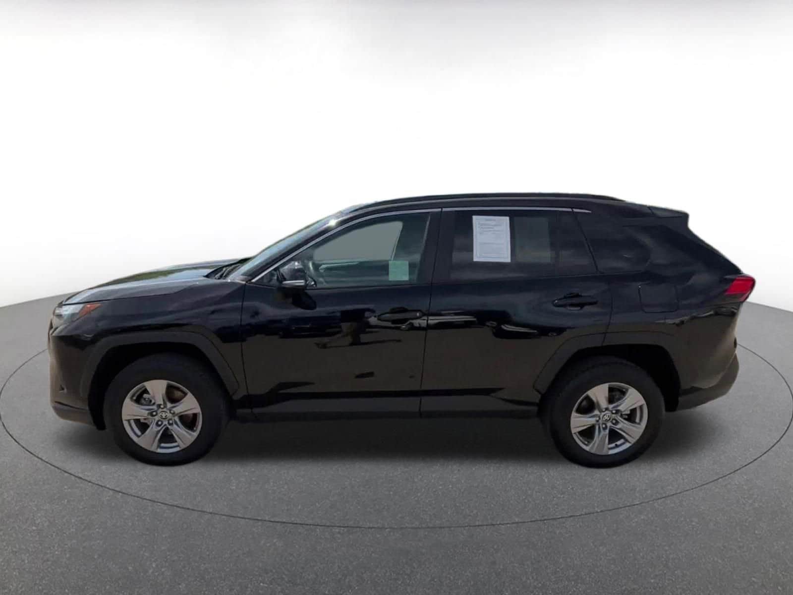 Thumbnail: 2025 Toyota RAV4 - 9