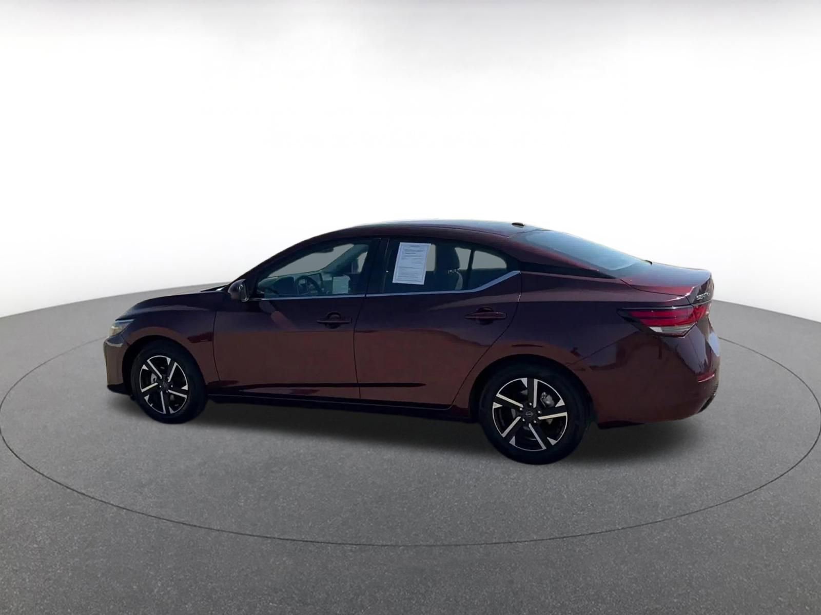 Thumbnail: 2025 Nissan Sentra - 10