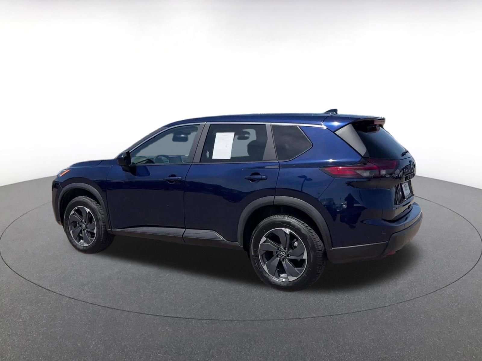 Thumbnail: 2025 Nissan Rogue - 10