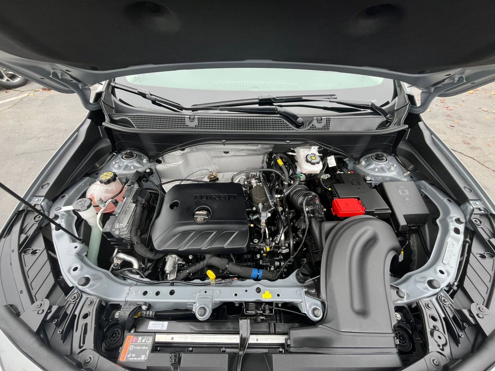 Thumbnail: 2025 Buick Encore GX - 32