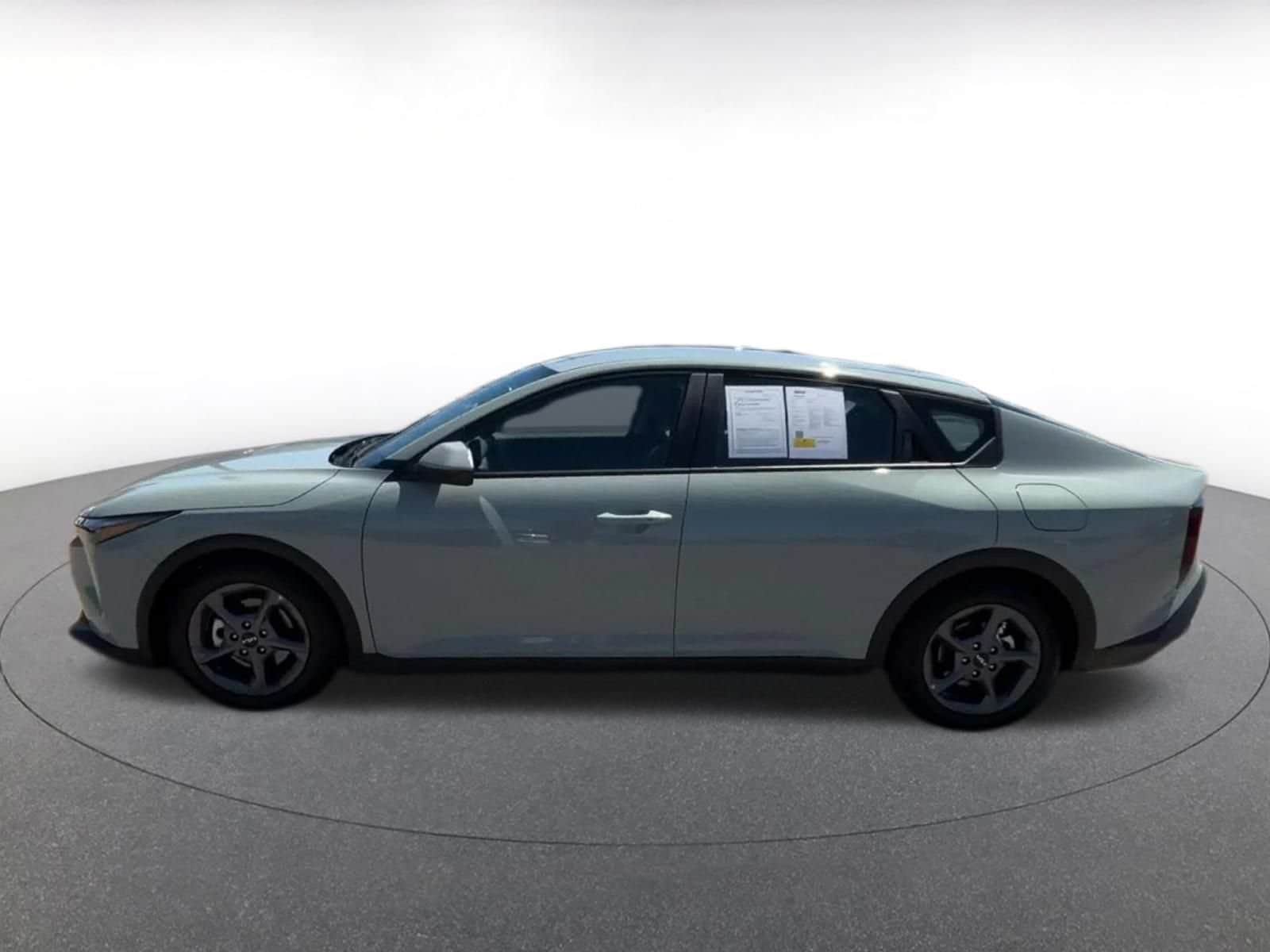 Thumbnail: 2025 Kia K4 - 9