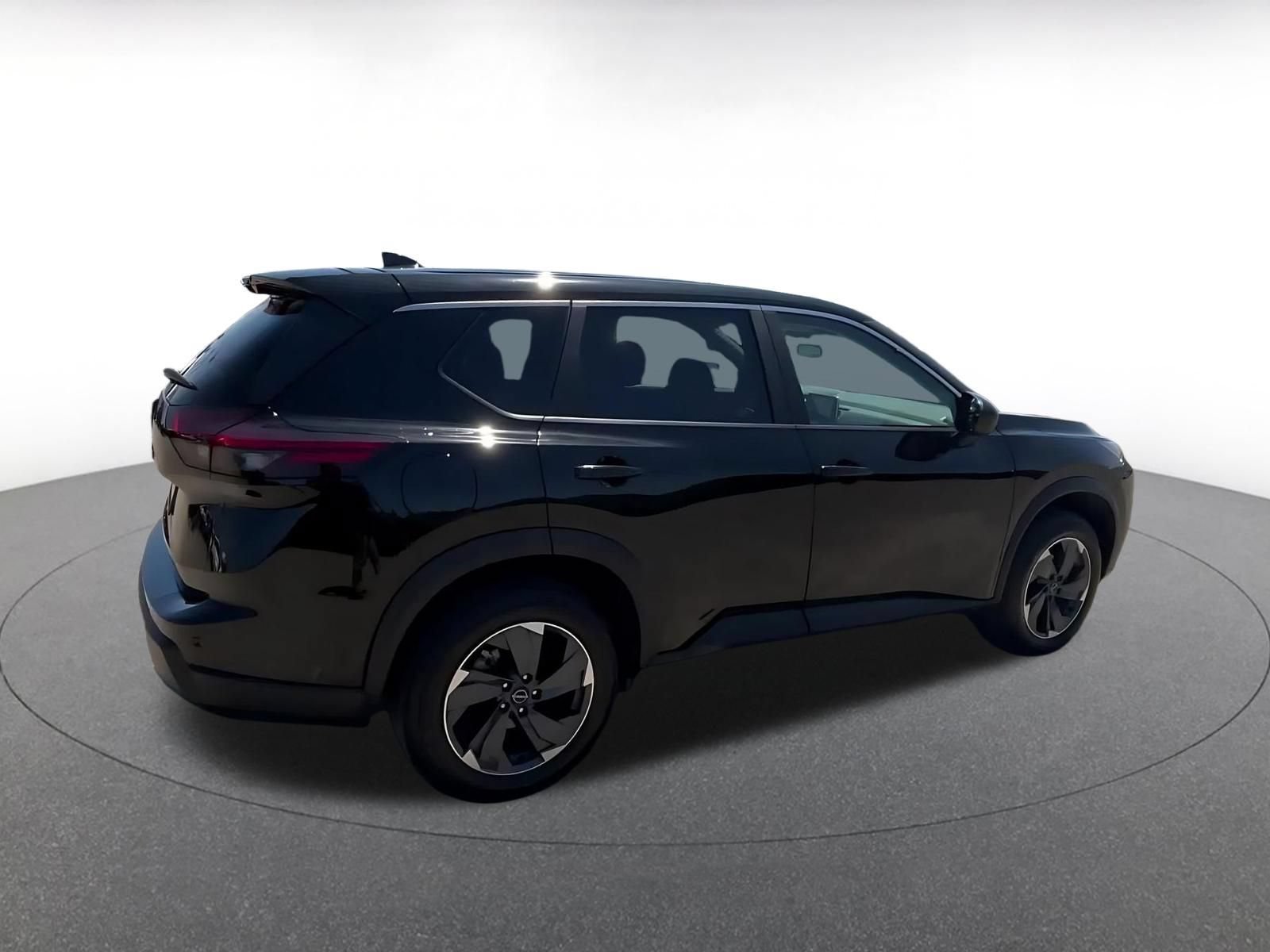 Thumbnail: 2025 Nissan Rogue - 11