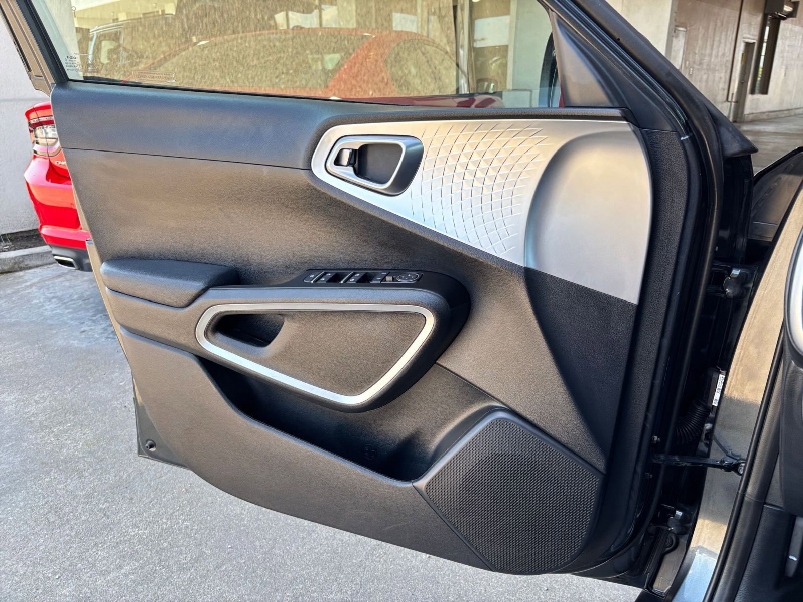 Thumbnail: 2025 Kia Soul - 18