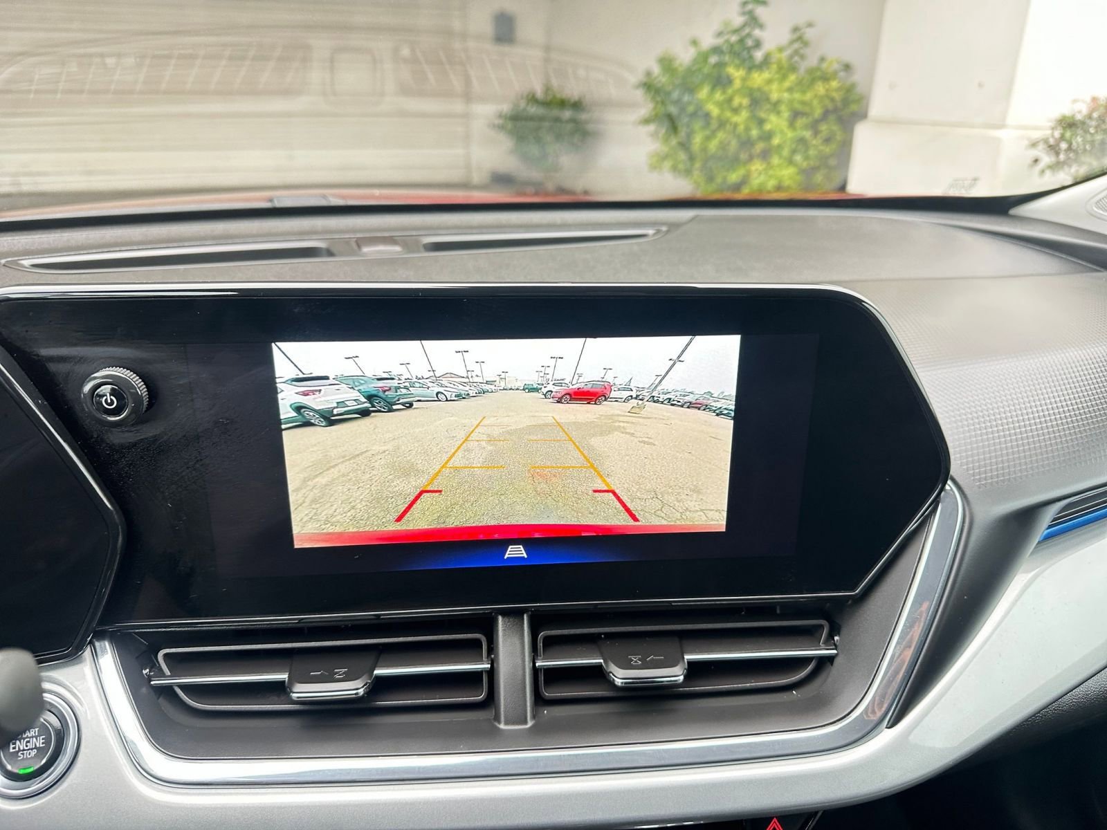 Thumbnail: 2025 Chevrolet Trax - 17