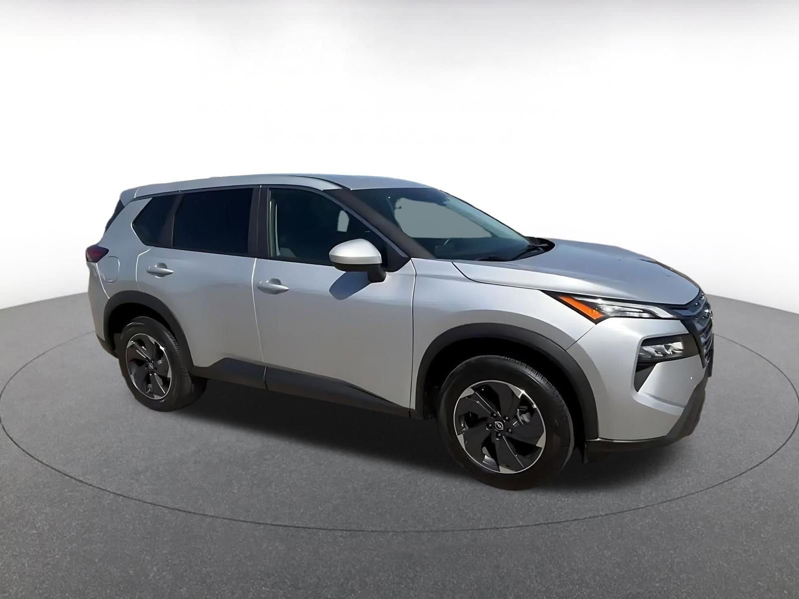 Thumbnail: 2025 Nissan Rogue - 2
