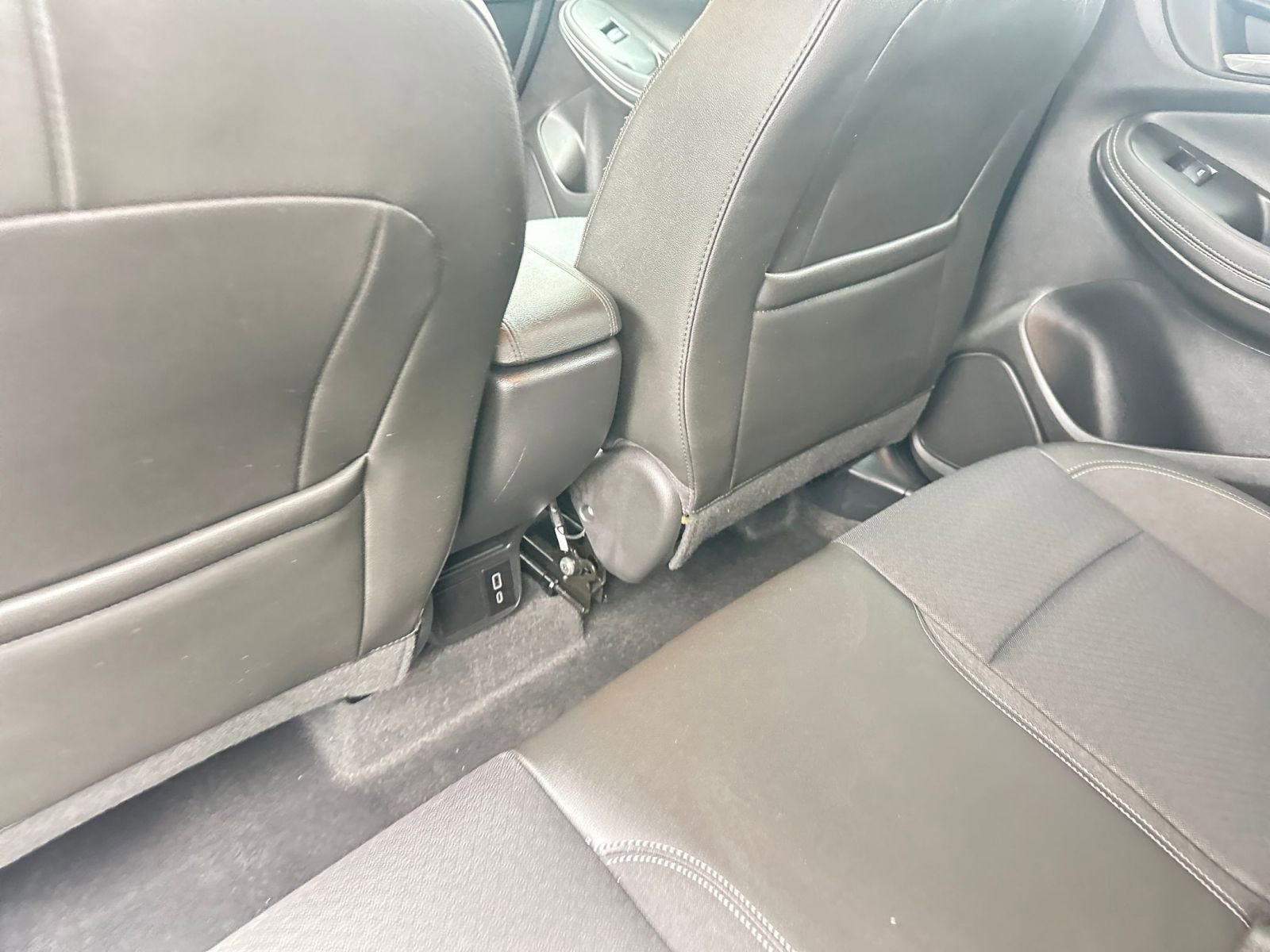 Thumbnail: 2025 Buick Encore GX - 24