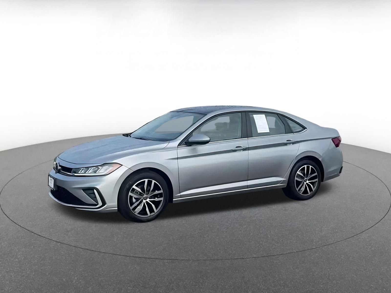 Thumbnail: 2025 Volkswagen Jetta - 8