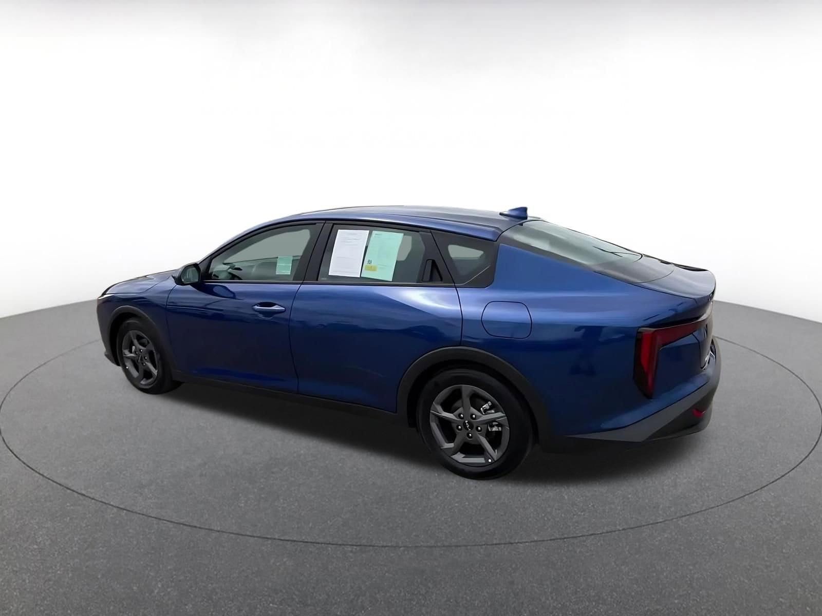 Thumbnail: 2025 Kia K4 - 10
