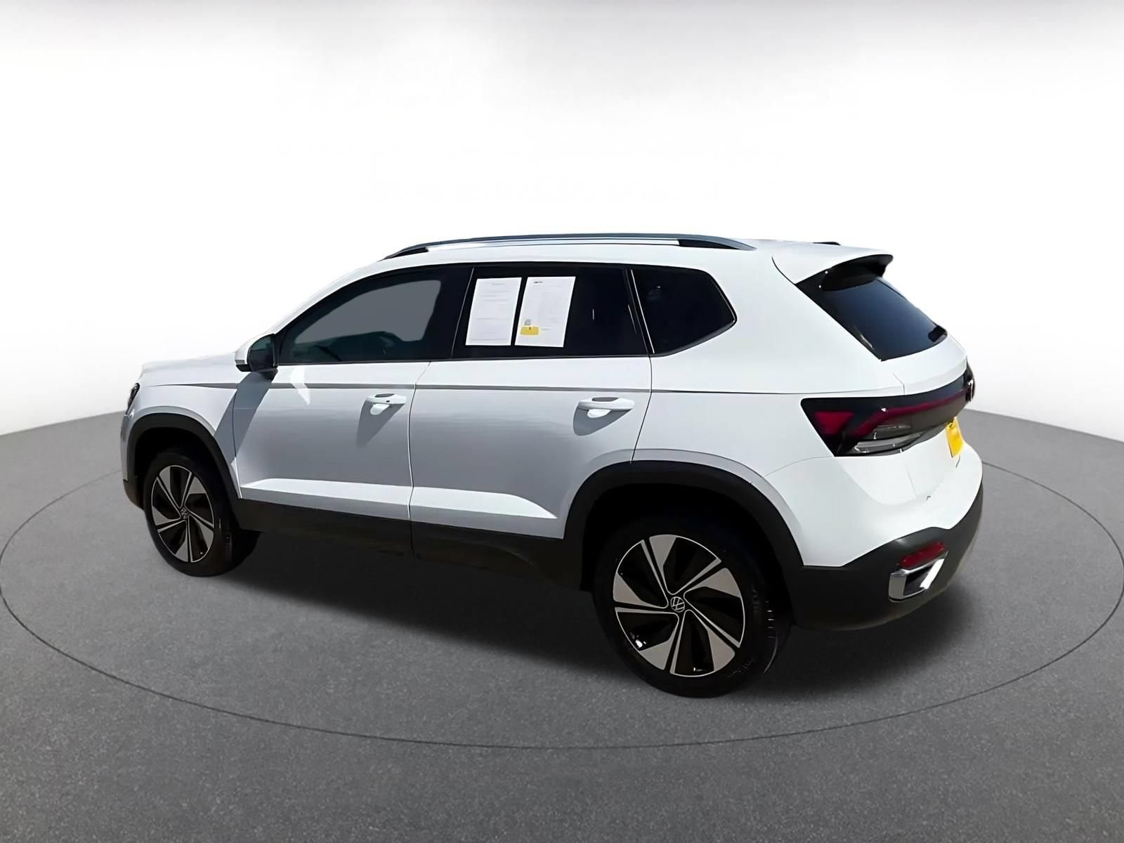Thumbnail: 2026 Volkswagen Taos - 11