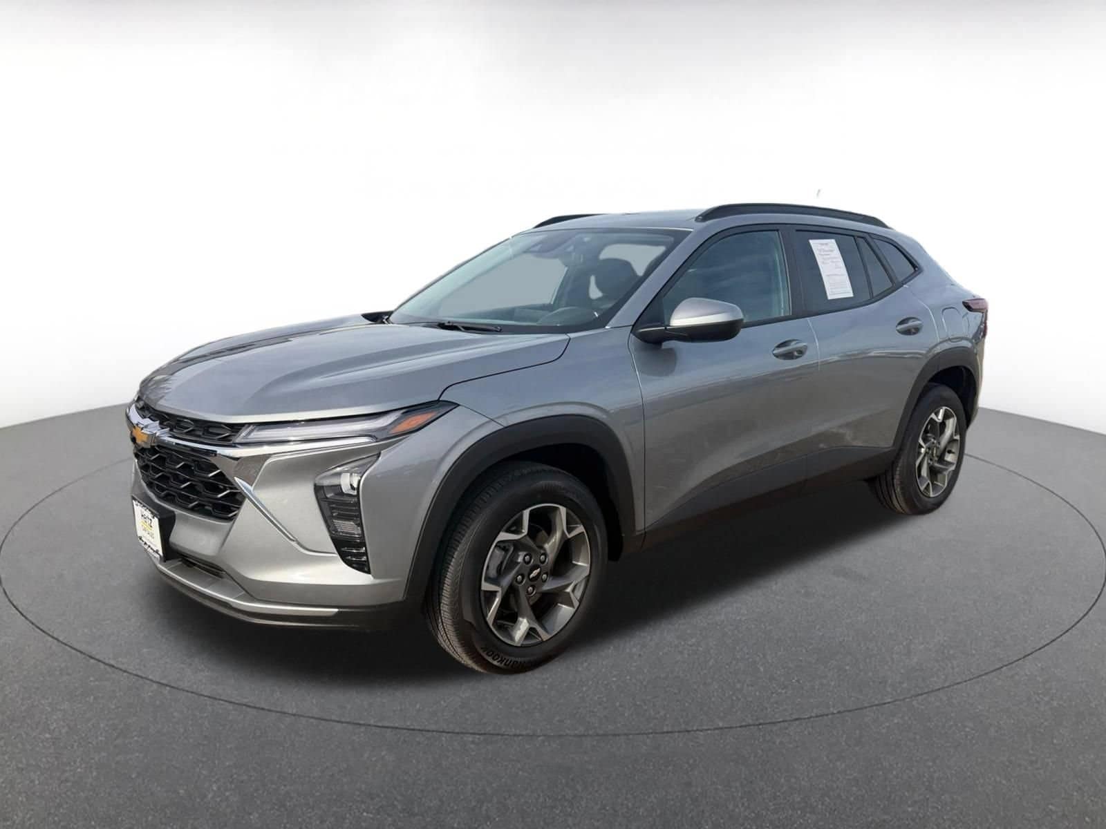 Thumbnail: 2025 Chevrolet Trax - 4