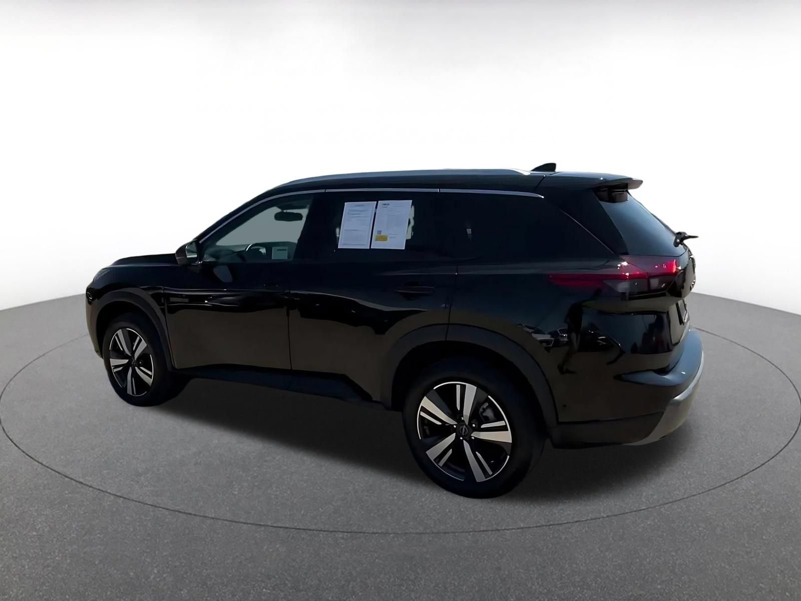 Thumbnail: 2026 Nissan Rogue - 8