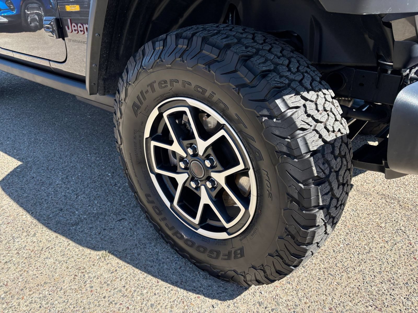 Thumbnail: 2026 Jeep Wrangler - 28